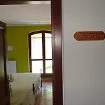 La Vecchia Stalla נארני