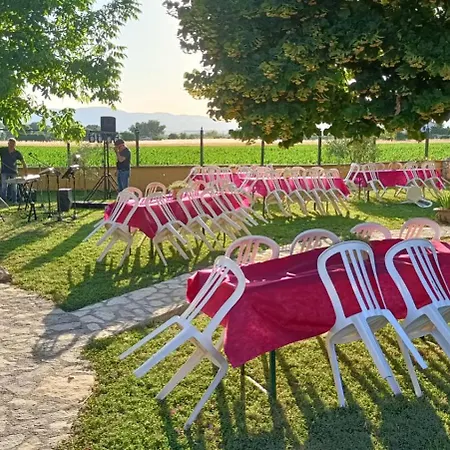 La Vecchia Stalla Bed and breakfast 3*