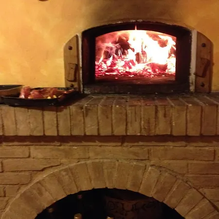 La Vecchia Stalla